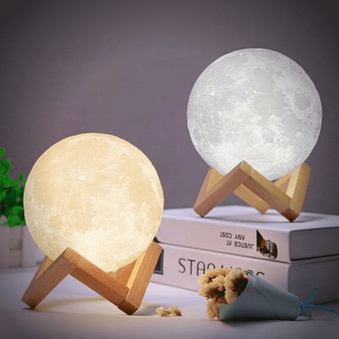 Mondlampe mit Touch-Steuerung und Holzständer